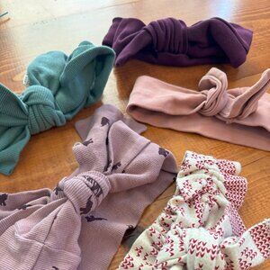 Set of six girls' hair bows